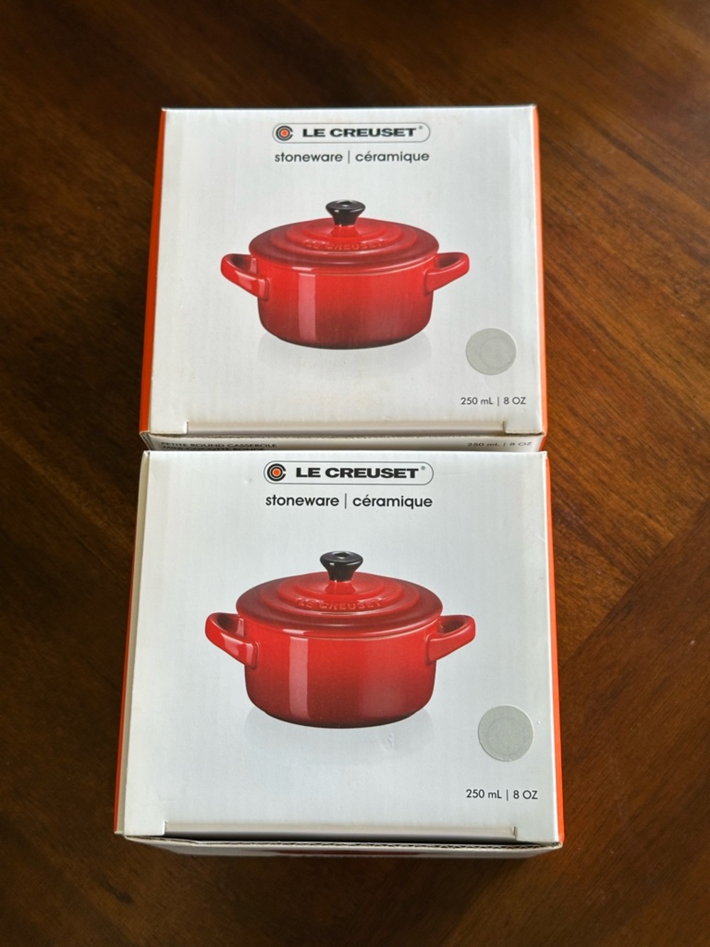Le Creuset Mini Cocotte Set of 2 8oz Petite Round Casserole Stoneware - Picture 2 of 6